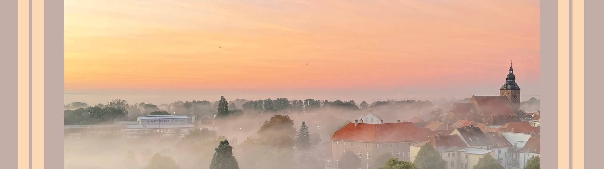 herbstliches morgenerwachen