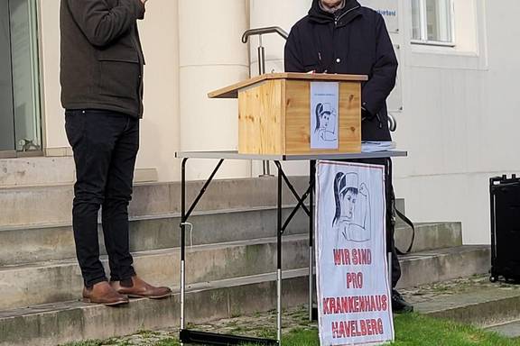 20230120 Großdemo für medizinische Versorgung Bürgermeiser Hansestadt Havelberg Mathias Bölt