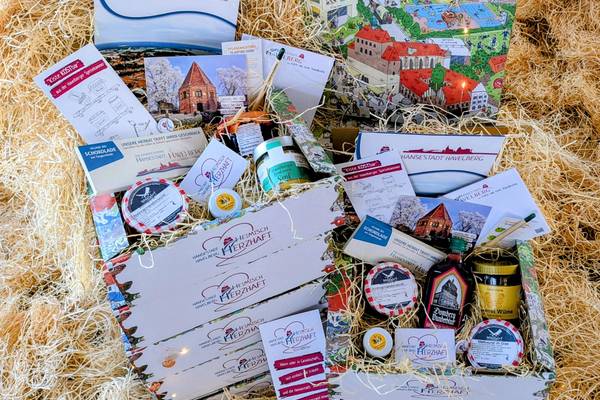 kiste kostbar aus der havelberger speisekammer hansestadt havelberg